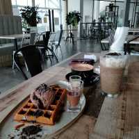 Brown Pocket Cafe owned by Silver Beans Ent