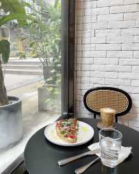 香港素食探店 | 西環Miss Dough & Brew