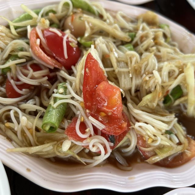 ร้านแซบอีหลี เพชรบุรี