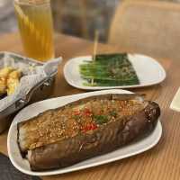 香港將軍澳｜海濱小清新嘅高質串燒店🍢