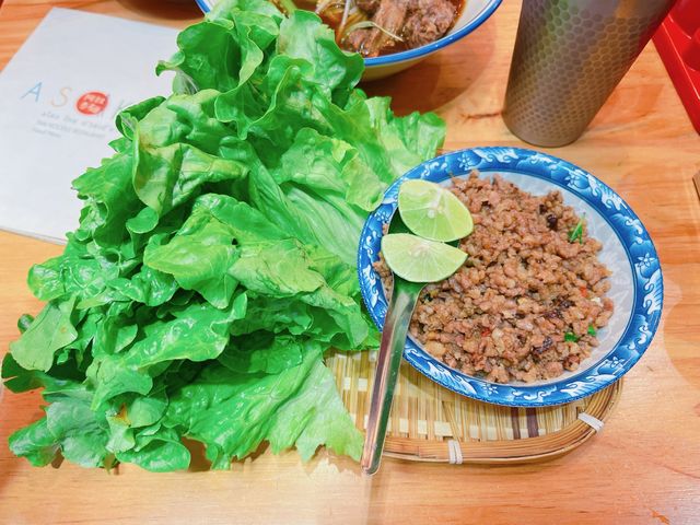 咁耐無去泰國旅行，突然好想食船麵，上網搵，好多人都推介呢間阿叔泰麵，一於放工約埋同事一齊去試吓先～