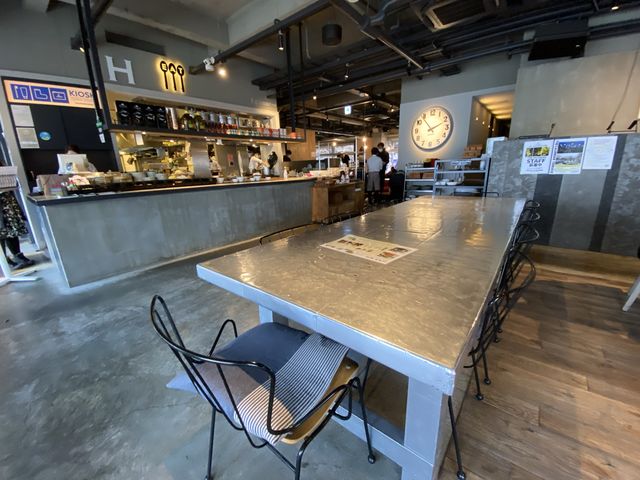 滋賀・大津。大津駅直結。地産地消型レストラン『THE CALENDAR（ザ・カレンダー）』