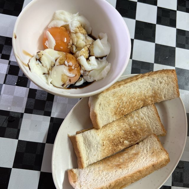 Old and Antique themed Breakfast