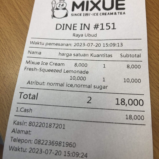 性價比完勝麥當勞的大號蛋捲冰淇淋：MIXUE