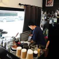 กาแฟดี ร้องขอชีวิต!! ติดริมทางวัดพระธาตุดอยสะเก็ด