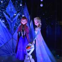 丸の内×Disneyイルミネーション