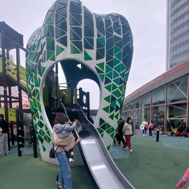 新都會廣場果藝甜園遊樂場