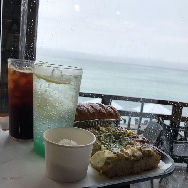 에메랄드빛 물 색깔 해변, 제주도 함덕해수욕장🌊