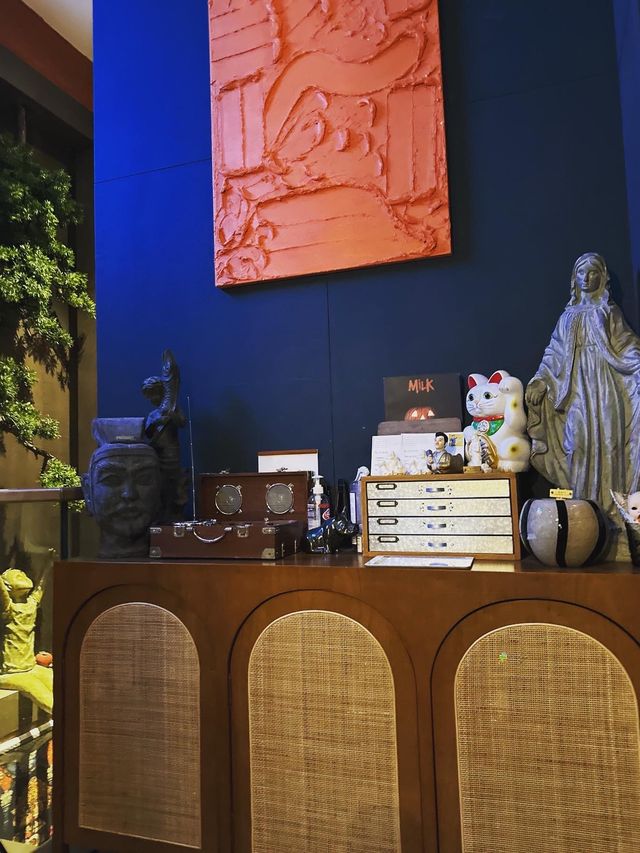 香港大學站附近發現一間隱世fusion西餐廳～