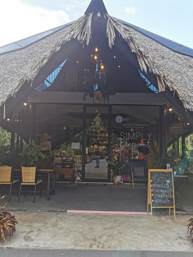 泰國勿洞 Sunvara Rasa 咖啡館