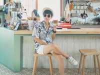 LouCafé คาเฟ่ minimal Style ที่ชื่อว่า Lou 