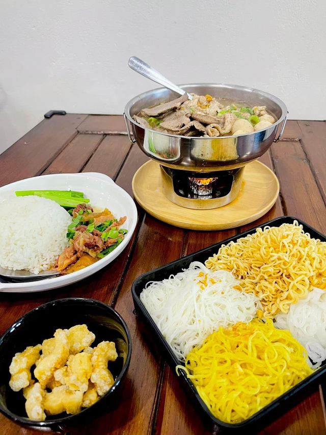 หนีแมวไป 🍜 ก๋วยเตี๋ยวเรือเฮฟเว่น - Heaven Noodle