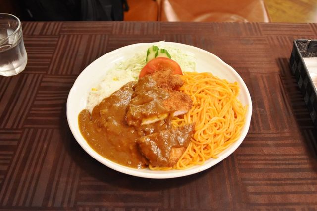 도루코라이스로 유명한 나가시키 쓰루찬 ツル茶ん