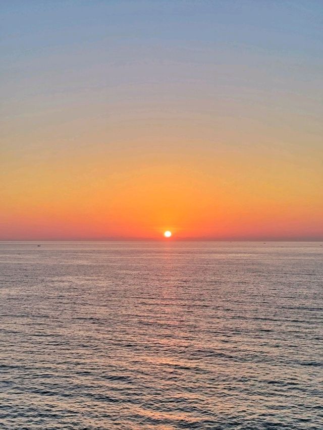 일출맛집인데 일몰까지 완벽해🧡