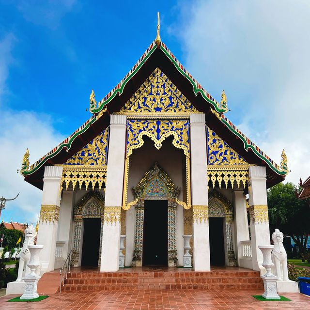 วัดพระธาตุช้างค้ำวรวิหาร