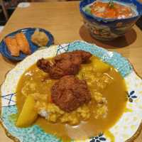 高雄碰心蘿蔔 丼飯、生魚片、炒飯、壽司都好吃