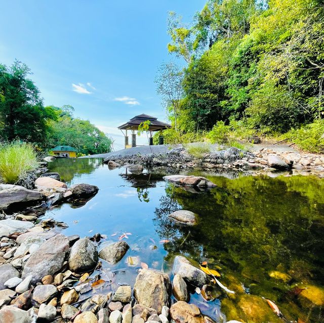 Really nice waterfall.