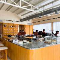 Good Neighbor Coffee and more คาเฟ่มหาชัย มินิมอล