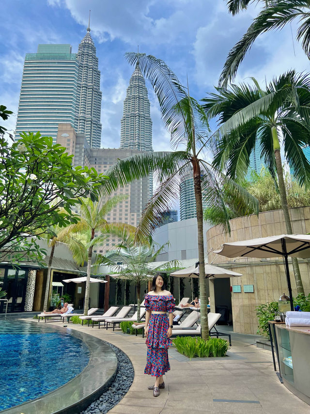 Luxury Hotel KL with BEST Twin Tower view!