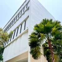 โรงแรมติดหาด The Standard Huahin