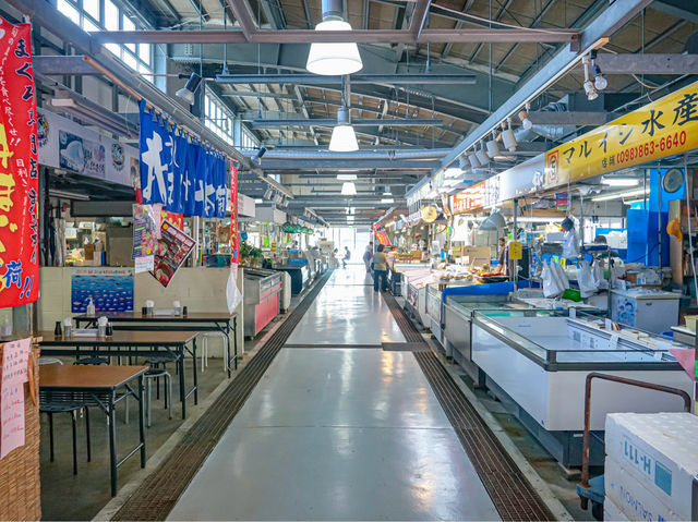 【泊港漁市場】新鮮海鮮刺身，適合一人享用