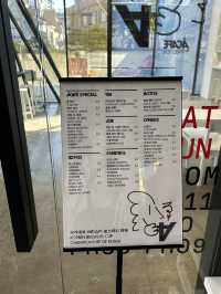 ファッションブランドAlAND弘大店に初のカフェが！✨
