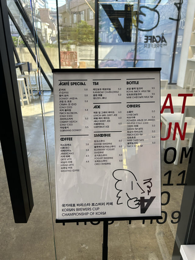 ファッションブランドAlAND弘大店に初のカフェが！✨
