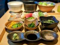 日本東京-新宿由緣溫泉酒店的懷石商午：夏下冬上