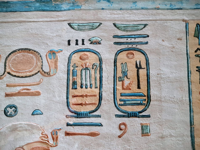 Valley of the Queens - a bonus in Luxor