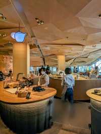日本東京-星巴克臻選最高頂極殿堂：目黑川特選店