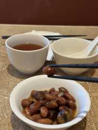 招牌八色小籠包 高質滬菜