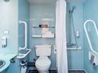 ✨ Stay at Holiday Inn London West