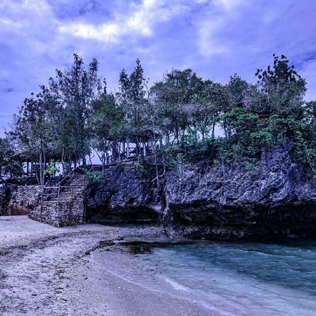 Best place for Cliff Jumping!