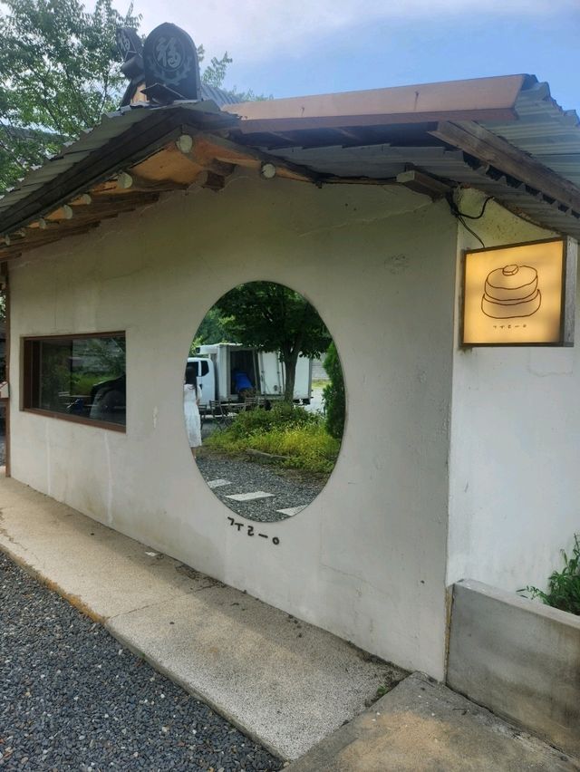 아늑한 분위기의 감성카페 구릉❤️