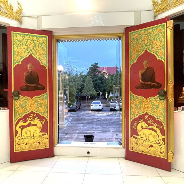 วัดงามเมืองอุบลฯ #วัดเลียบ