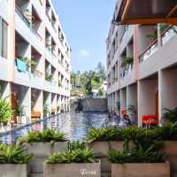 โรงแรมใกล้หาดห่างแค่ถนนกั้น