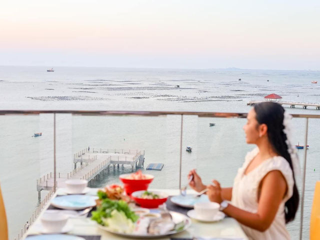 Centara Sonrisa Residences & Suites Sriracha