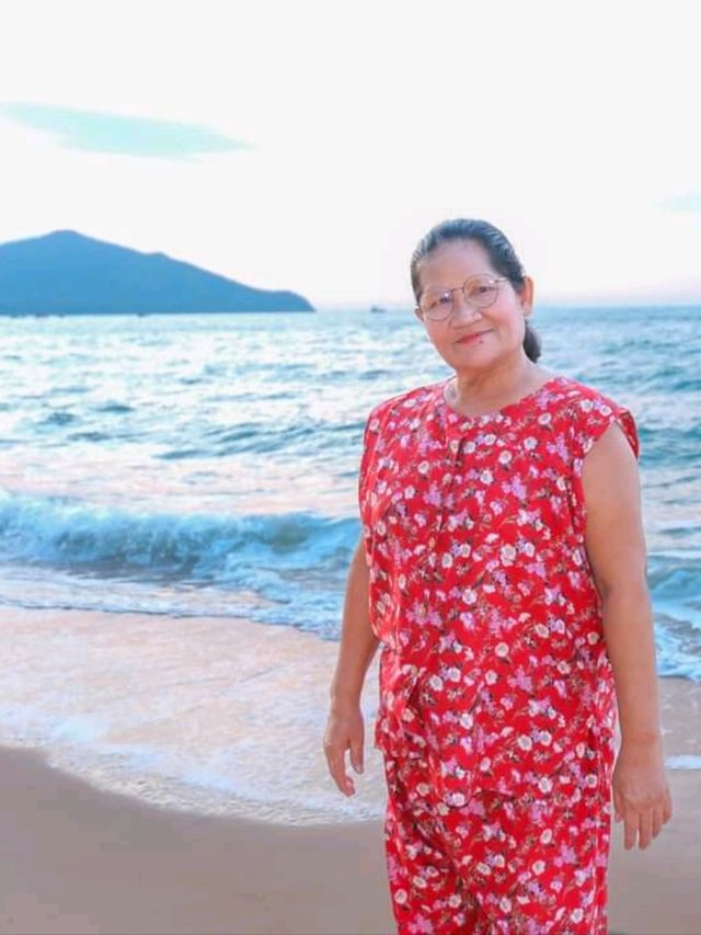 หาดบางเสร่ ชมพระอาทิตย์ตกสุดโรแมนติก 🥰