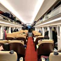 日本鐵道｜奔馳在大阪與名古屋鐵道上的紅色跑車—近鐵火之鳥(ひのとり)