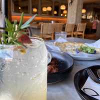 Day & Night Cafe 