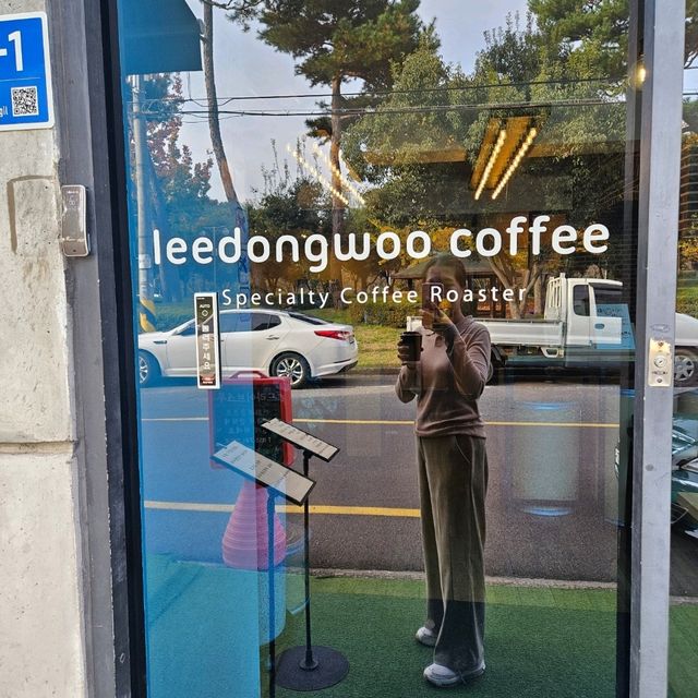 진주 평거동 이동우커피 감성 카페