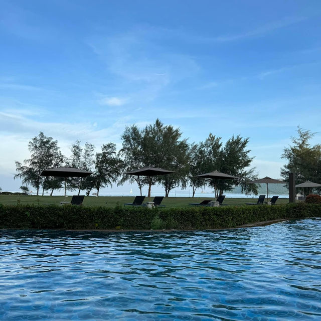 โรงแรมที่อาหารเช้าสุดเริ่ด และวิวสุดปัง