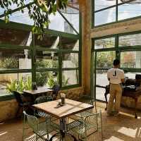 Cozy Brunch Spot: Jackfruit Bali