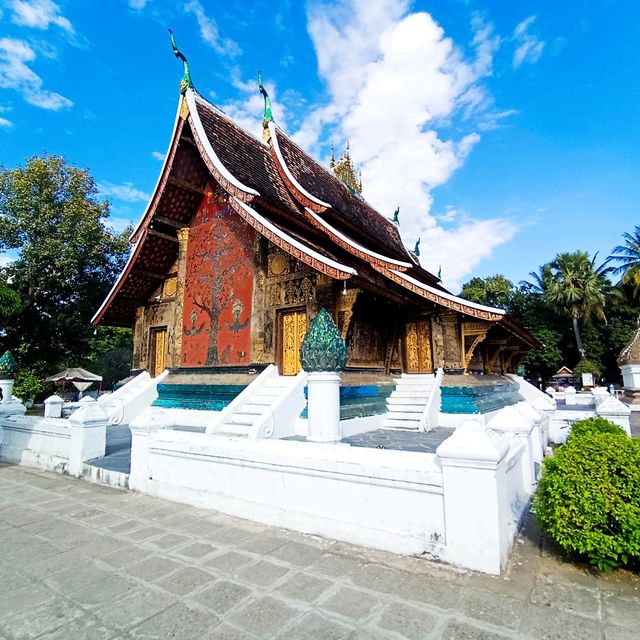 ไหว้พระวัดเชียงทอง