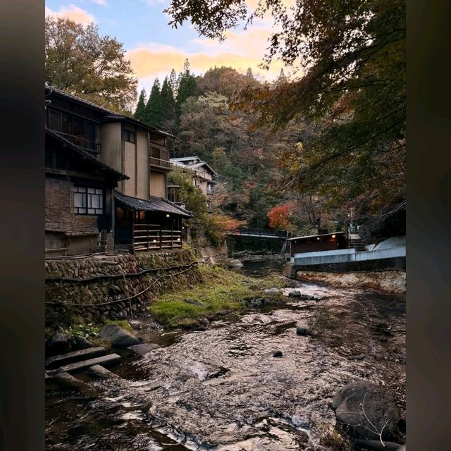 一個很有魅力的溫泉小鎮 - 黑川