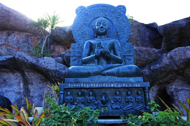 วัดสมเด็จภูเรือมิ่งเมือง