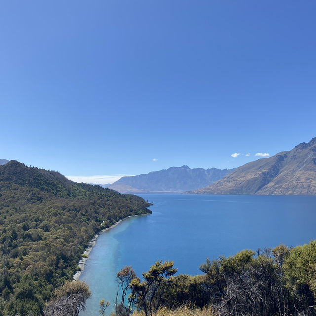 Discover Peace and Beauty at Bob’s Cove, Queenstown’s Scenic Retreat