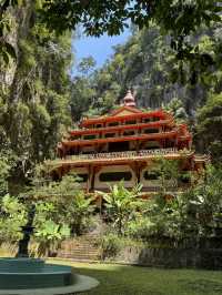 Discover the beautiful ancient temple in Ipoh
