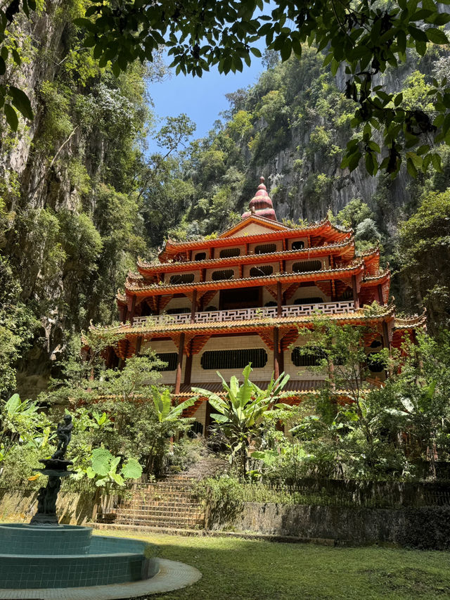 Discover the beautiful ancient temple in Ipoh