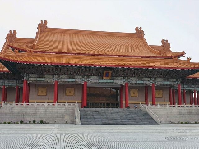 อนุสรณ์สถานหอรำลึกเจียงไคเช็ค ไต้หวัน